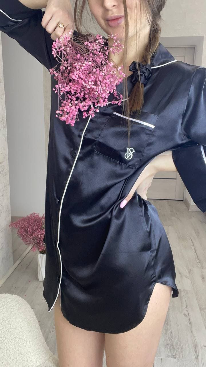 Нічна сорочка Victoria’s Secret Чорна