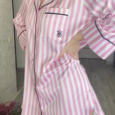 Нічні сорочки Victoria's Secret